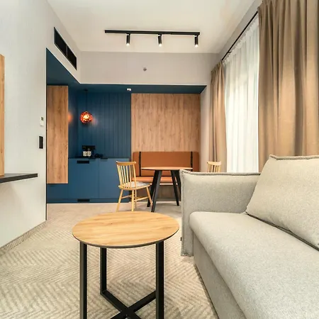 Happy Valley Apartahotel *