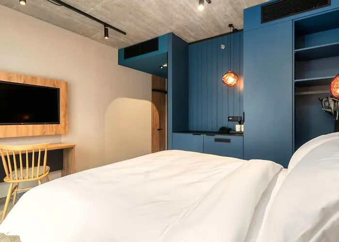 Happy Valley Aparthotel 4*