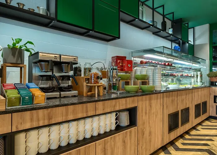 Happy Valley Aparthotel