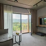 Happy Valley Aparthotel 4*