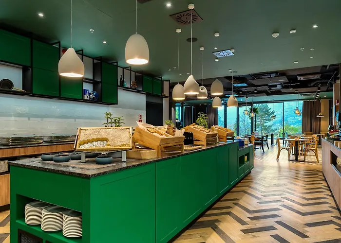 Happy Valley شكلارسكا بوريبا