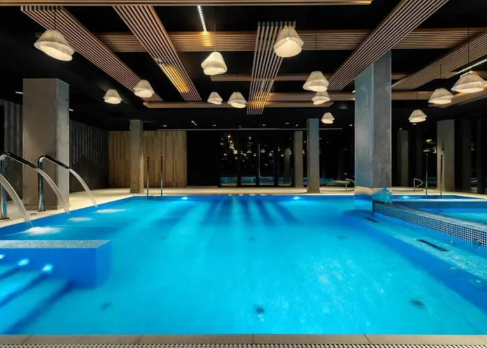 Happy Valley شكلارسكا بوريبا